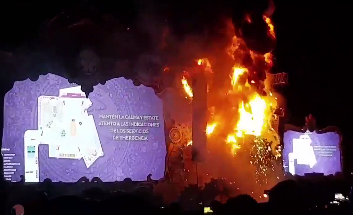 El Tomorrowland de Santa Coloma, evacuado tras incendiarse el escenario principal