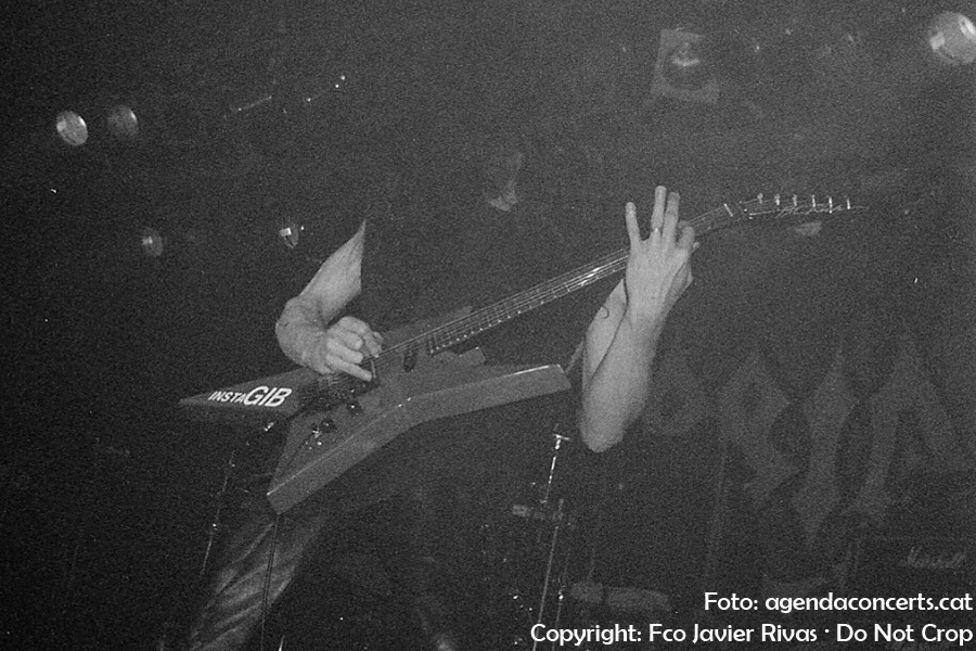 Trey Azagthoth, guitarrista solista de Morbid Angel, actuant a la sala Razzmatazz de Barcelona.