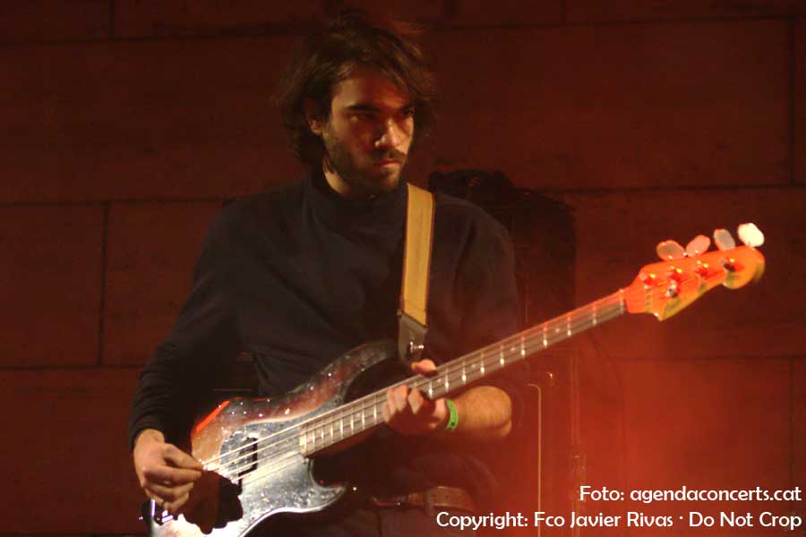 Oso Leone, actuant a la darrera edició de l'Emergència Festival al CCCB de Barcelona.
