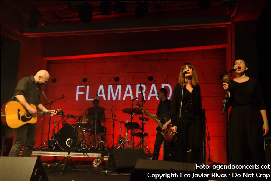 Flamaradas, actuant a l'Emergència Festival al CCCB de Barcelona.