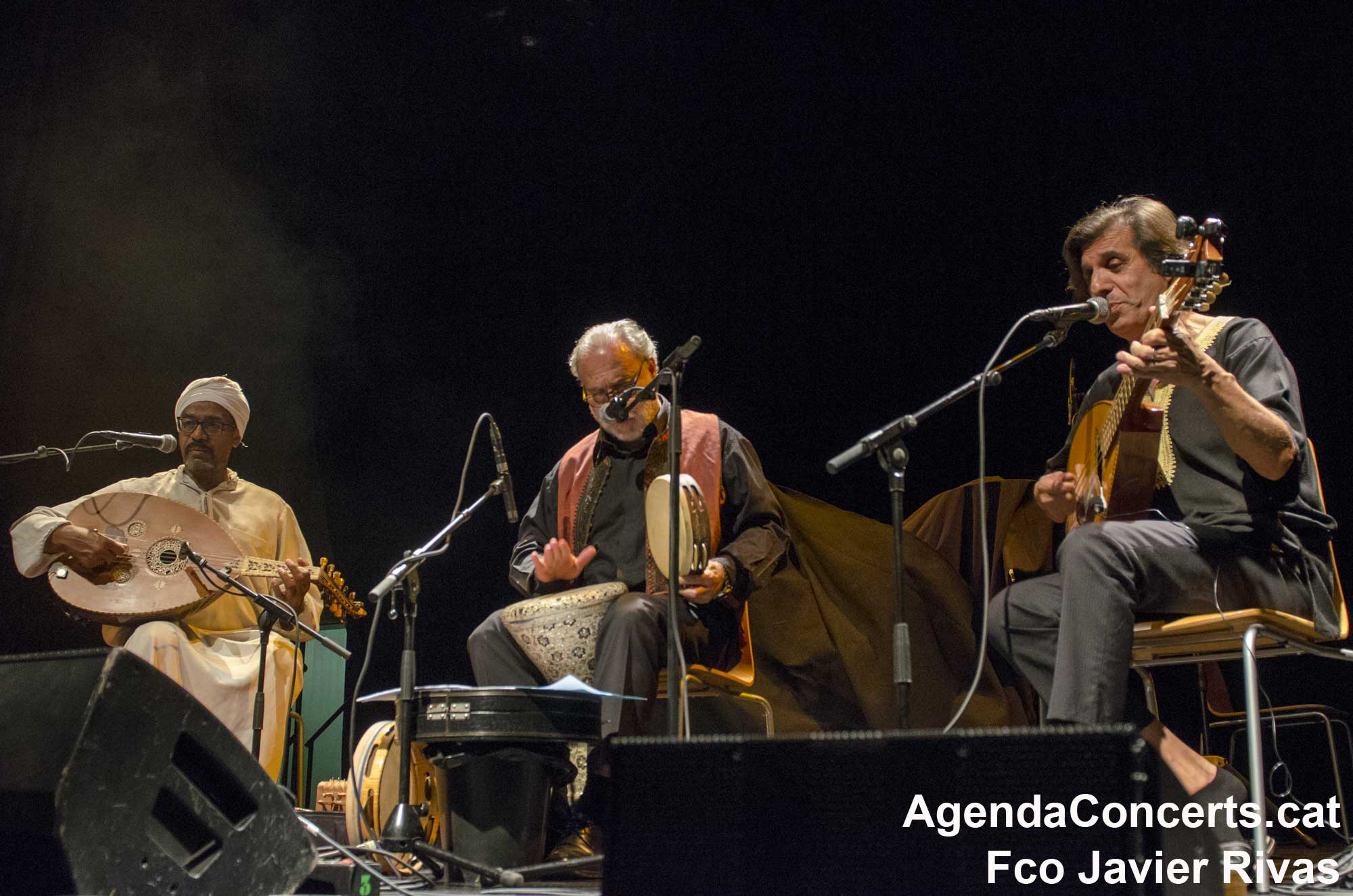 Los Trovadores de las Tres Culturas, actuant al Festival Altaveu 2019 de Sant Boi de Llobregat.