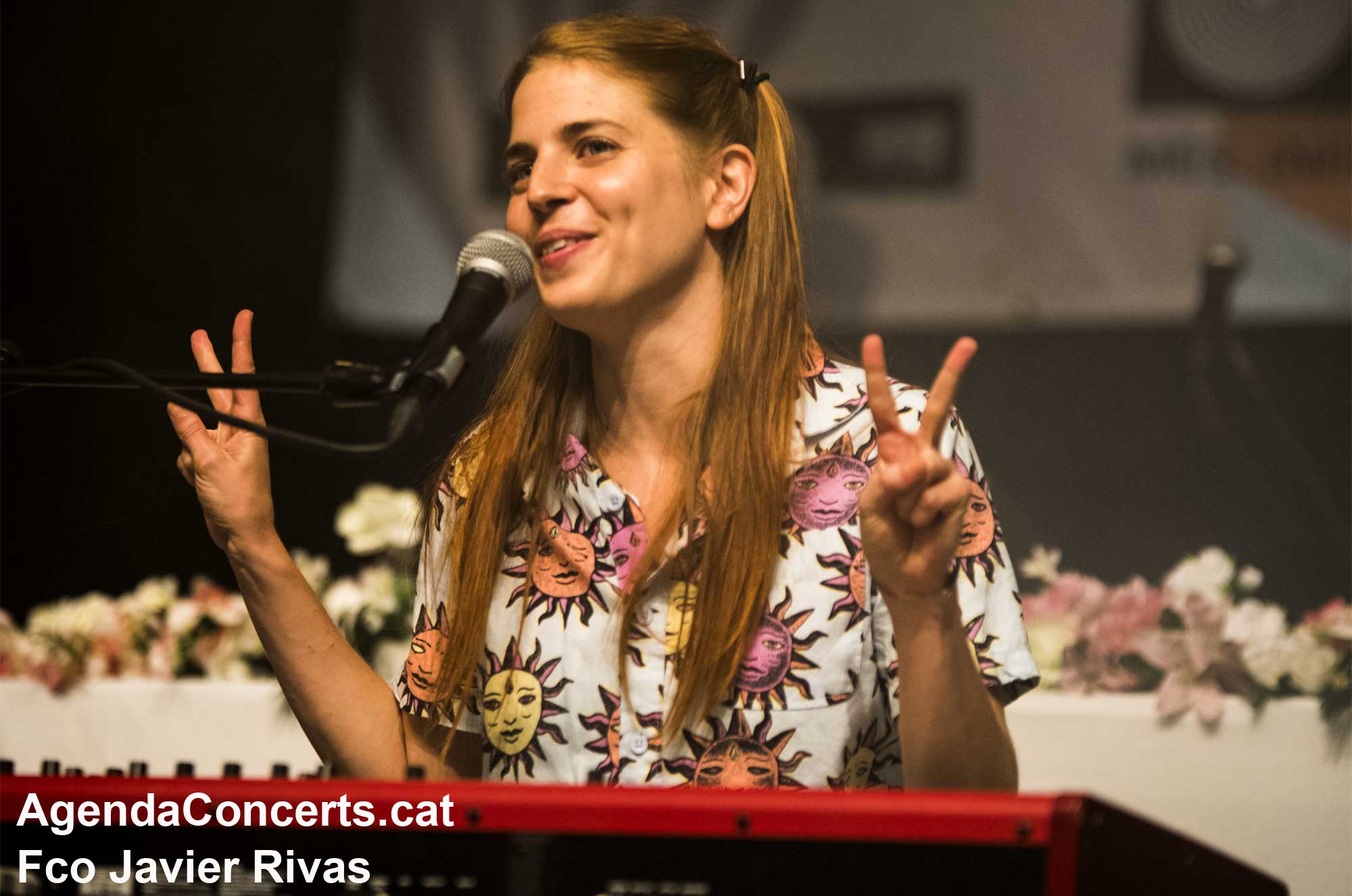 Lucía Fumero, actuant al Festival Altaveu 2021 de Sant Boi de Llobregat.