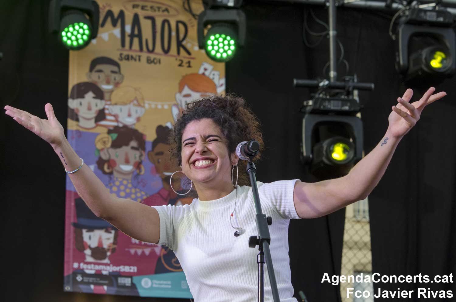 Maruja Limón, actuant a la Festa Major de Sant Boi de Llobregat 2021.